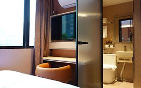 A Hotel Farrer Park - Newly Renovated